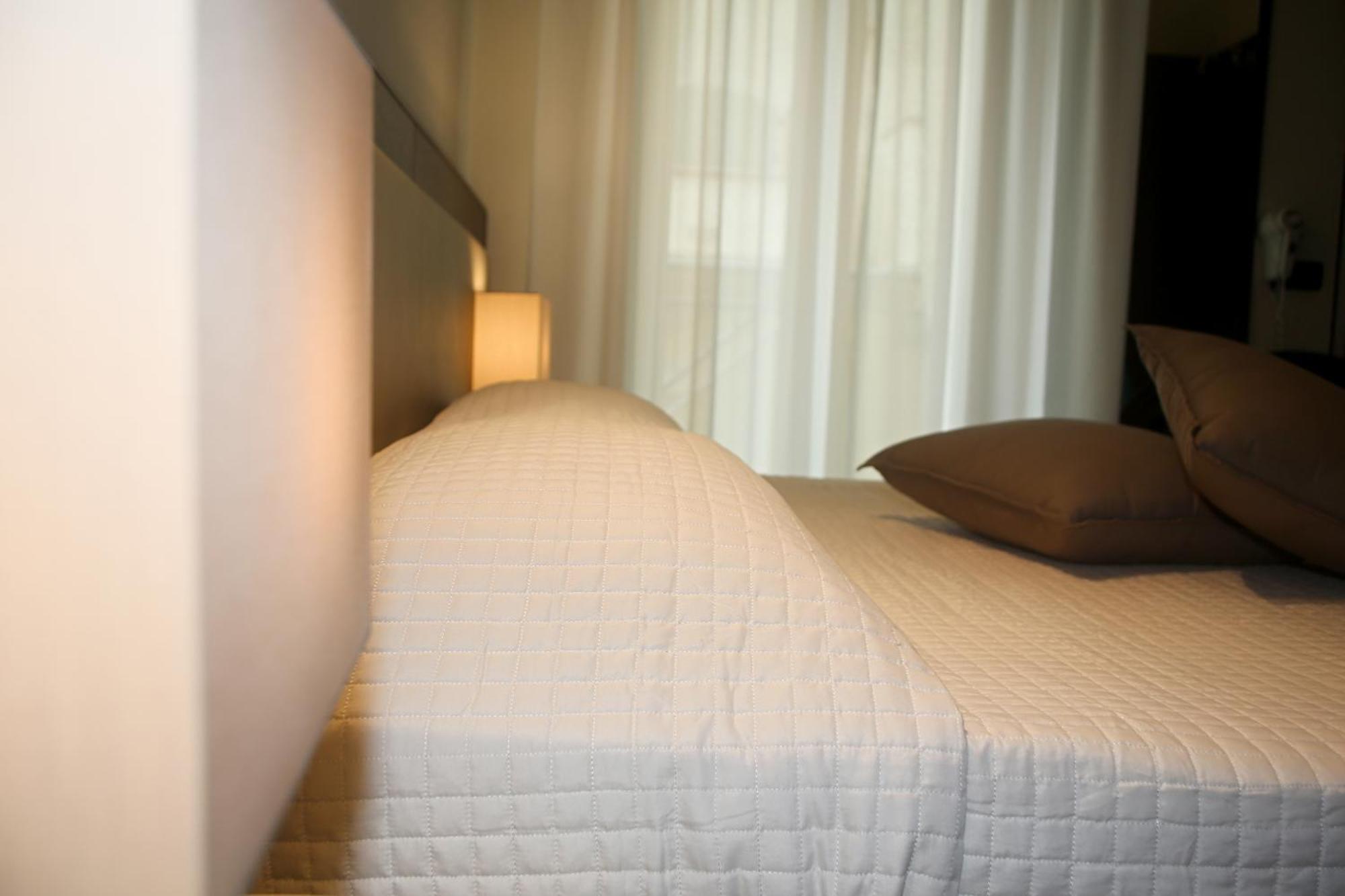 Hotel Dear ريميني المظهر الخارجي الصورة